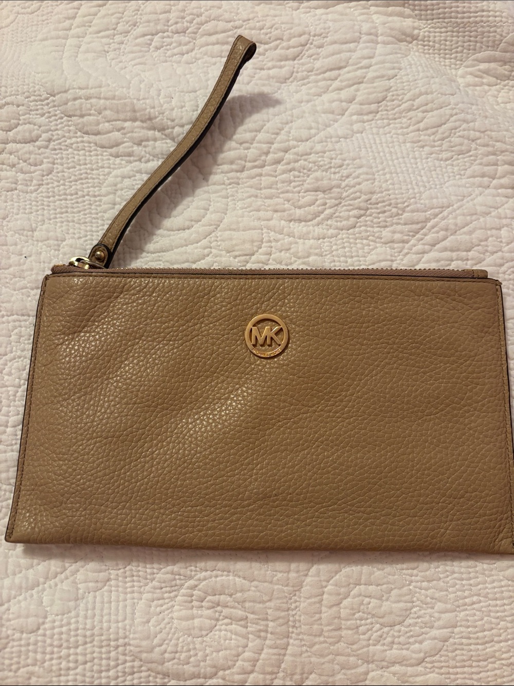 Michael Kors vintage Tan Leather Wristlet Clutch